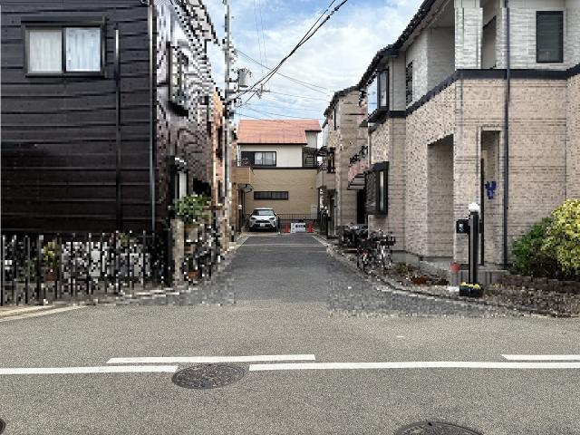 前面道路含む現地写真  写真撮影日：2025-11-23