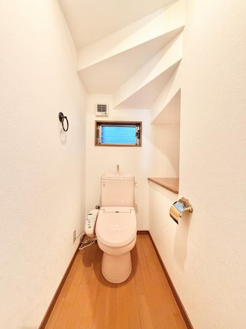 トイレ  写真撮影日：2025-12-01