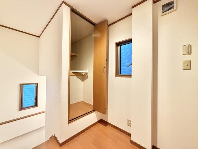 その他内観  写真撮影日：2025-12-01