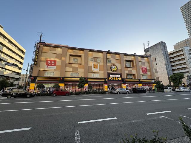 ドン・キホーテ上本町店 600m 写真撮影日：2025-12-12