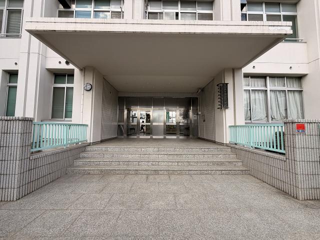 真田山小学校 1100m 写真撮影日：2025-12-20