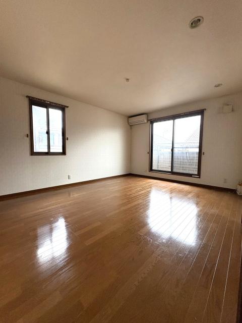 リビング以外の居室  写真撮影日：2025-12-25