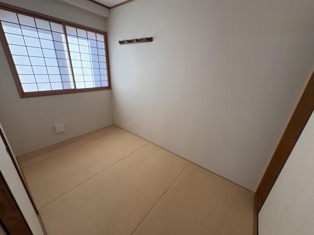 リビング以外の居室  写真撮影日：2026-01-05