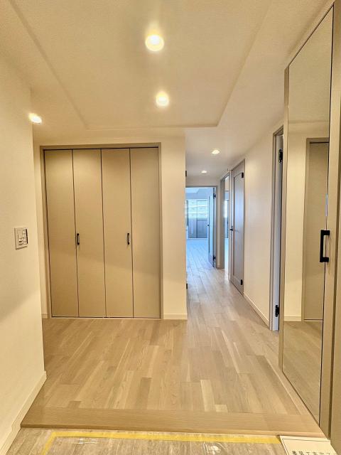 玄関  写真撮影日：2026-03-01