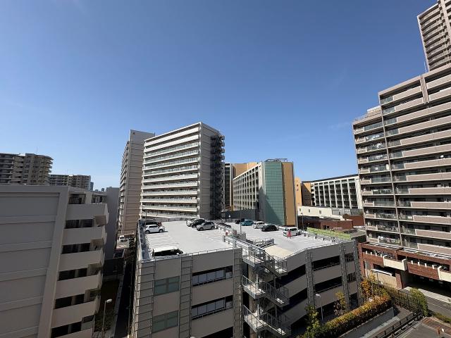 住戸からの眺望写真  写真撮影日：2026-03-01