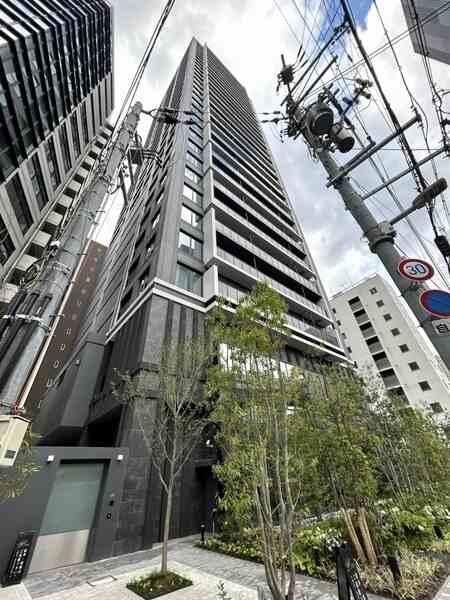 地下鉄堺筋線「堺筋本町」駅徒歩4分の好立地。阪急阪神ハウジングサポートにより日勤管理されています。