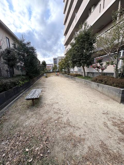 郡家新町ひまわり児童遊園 10m 写真撮影日：2026-02-08