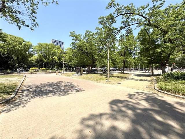 靭公園 400m 写真撮影日：2026-05-21