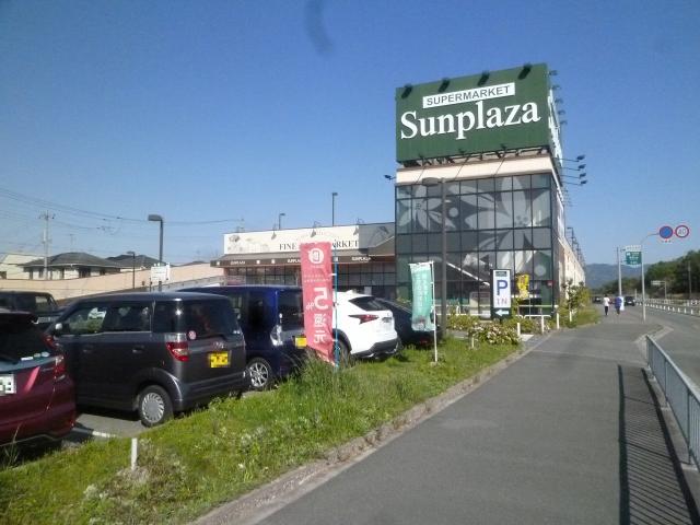 サンプラザ羽曳が丘店 340m 写真撮影日：2026-03-13