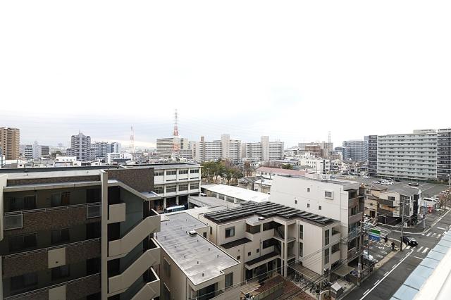 住戸からの眺望写真  写真撮影日：2026-03-01