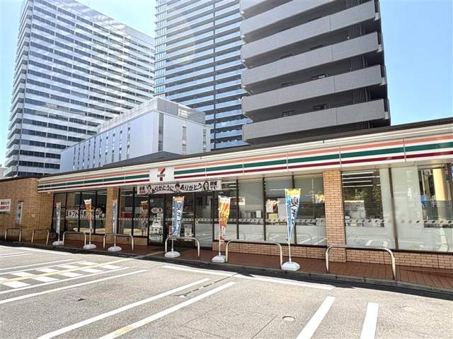 セブンイレブン大阪中之島6丁目店 100m 写真撮影日：2026-05-21