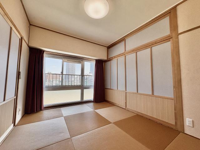 リビング以外の居室  写真撮影日：2026-03-16