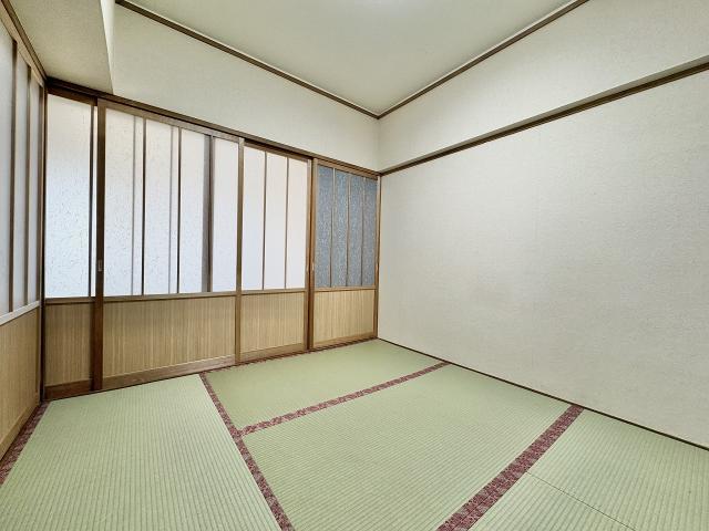 リビング以外の居室  写真撮影日：2026-03-16