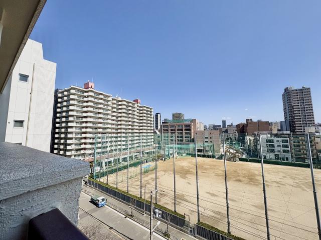 住戸からの眺望写真  写真撮影日：2026-03-16