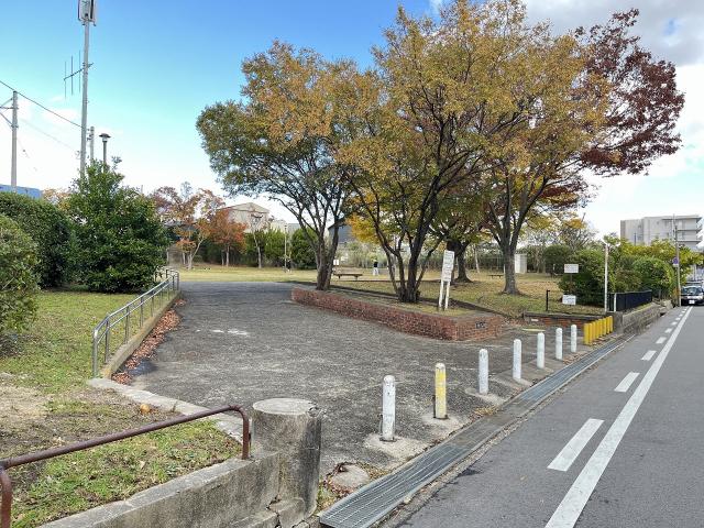 津久野公園 150m 写真撮影日：2026-04-02