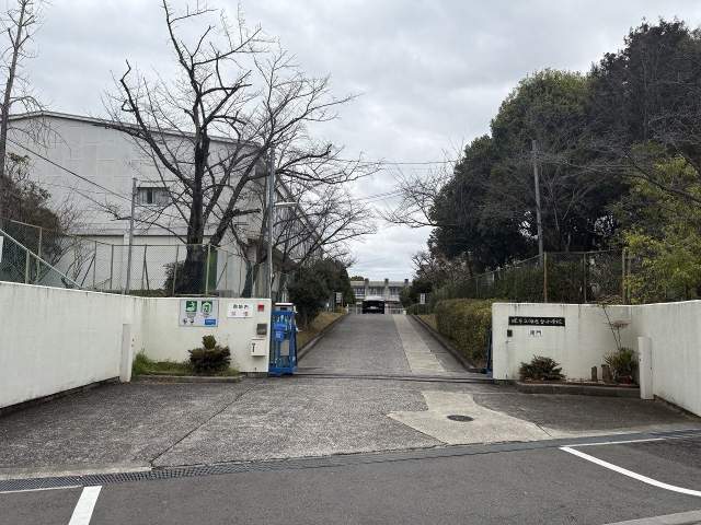 堺市立御池台小学校 680m 写真撮影日：2026-04-02