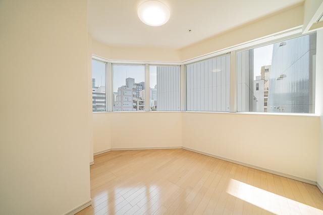 リビング以外の居室  写真撮影日：2026-04-09