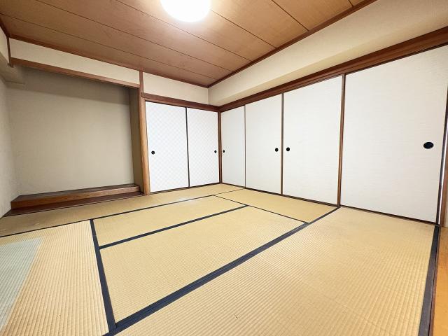 リビング以外の居室  写真撮影日：2026-04-10