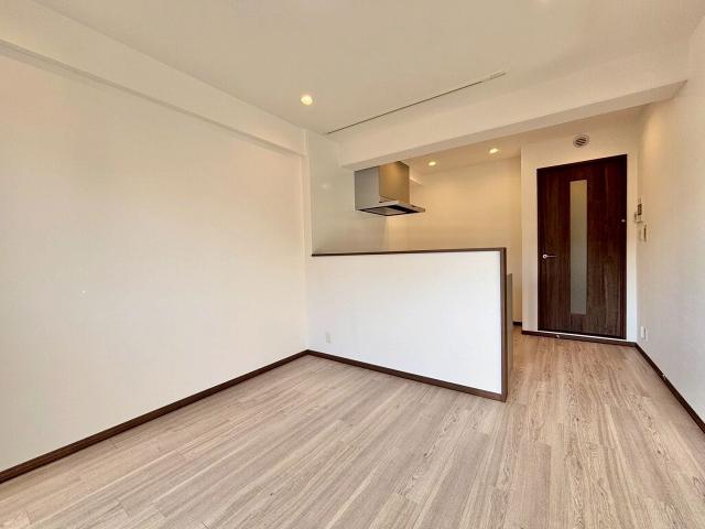 リビング  写真撮影日：2026-04-11