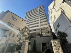 JR大阪環状線「玉造」駅徒歩1分、地下鉄長堀鶴見緑地線「玉造」駅徒歩3分の2WAYアクセス利用可能。