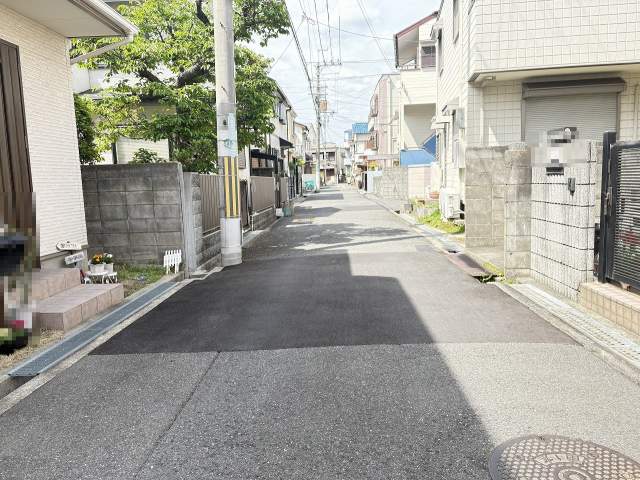 前面道路含む現地写真  写真撮影日：2026-04-20