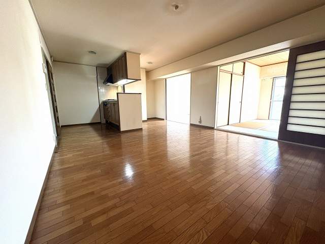 リビング  写真撮影日：2026-04-26