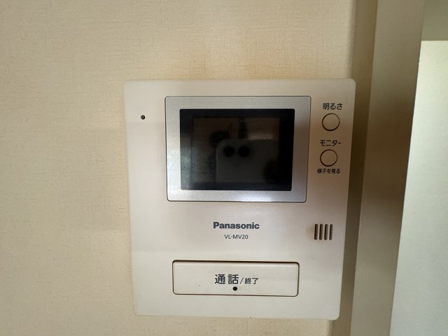 防犯設備 モニター付きインターホン  写真撮影日：2026-04-26