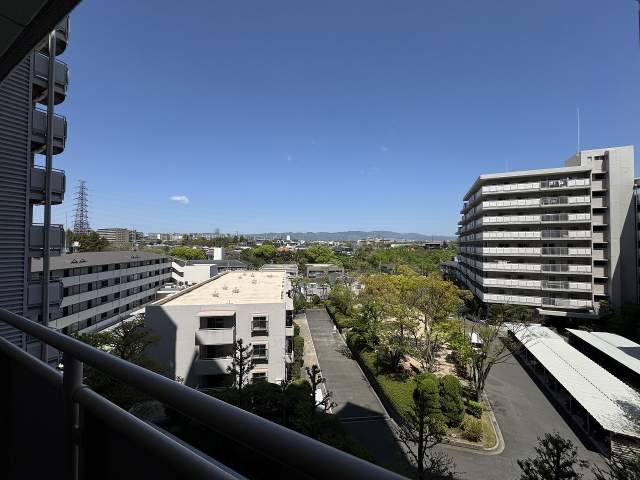 住戸からの眺望写真  写真撮影日：2026-05-11