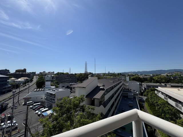 住戸からの眺望写真  写真撮影日：2026-05-11