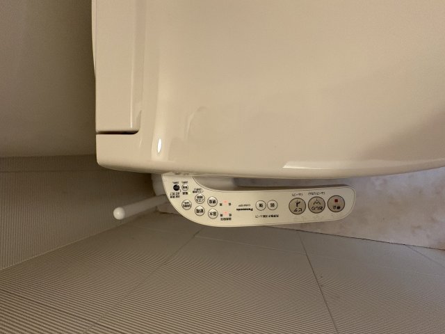 その他設備 温水洗浄便座  写真撮影日：2026-05-15