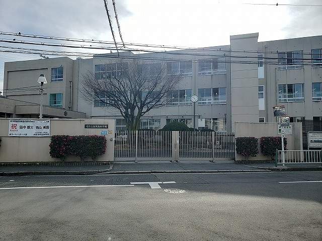 堺市立金岡南中学校 720m 写真撮影日：2026-05-16