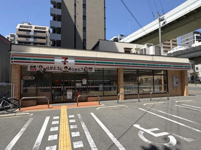 セブンイレブン大阪立売堀５丁目店 350m 写真撮影日：2026-05-17