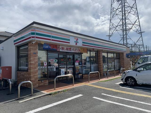 セブンイレブン貝塚東山店 1170m 写真撮影日：2026-05-15
