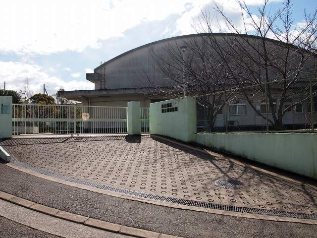豊中市立第十七中学校 1120m 写真撮影日：2026-06-01