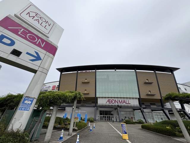 イオンモール鶴見緑地 400m 写真撮影日：2026-06-01
