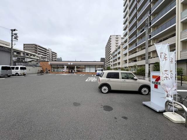 セブン-イレブン 大阪横堤４丁目店 35m 写真撮影日：2026-06-01