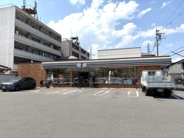 セブンイレブン茨木五十鈴町店 250m 写真撮影日：2026-06-18