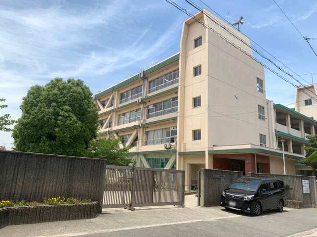 市立平田中学校 1050m 写真撮影日：2026-06-18