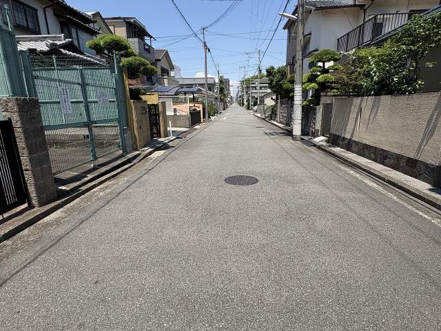 前面道路含む現地写真  写真撮影日：2026-06-12