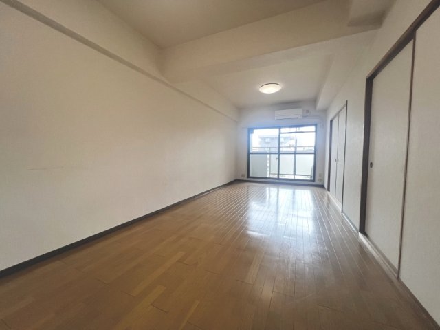 リビング  写真撮影日：2026-07-10