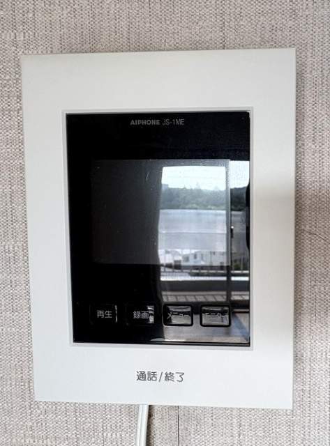 防犯設備 モニター付きインターホン  写真撮影日：2026-07-19