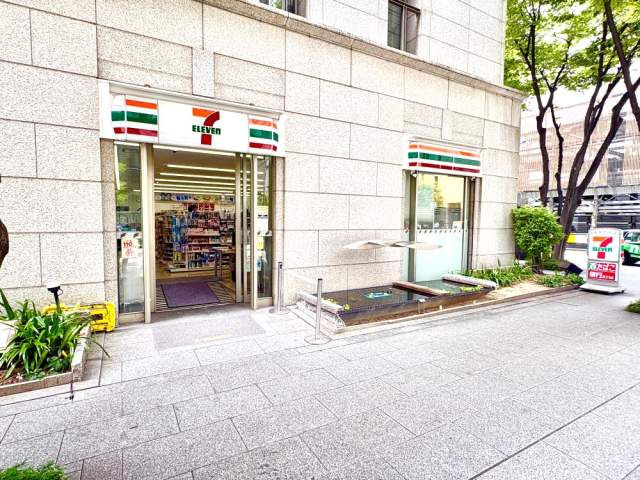 セブンイレブン大阪伏見3丁目店 90m 写真撮影日：2026-07-24