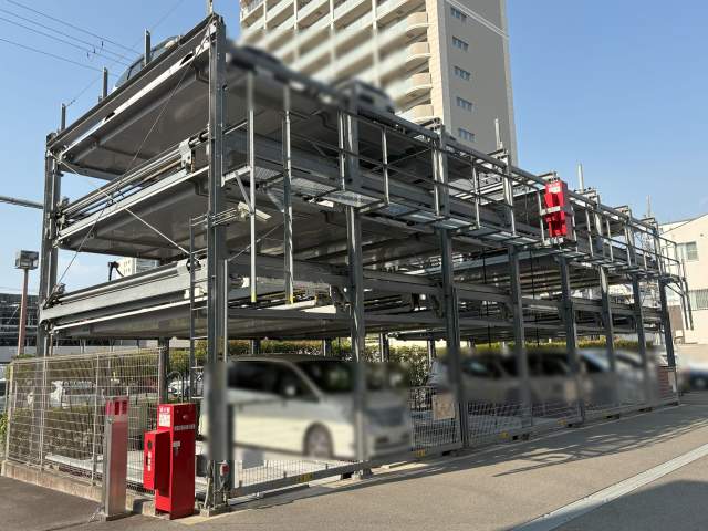 駐車場(共用設備)  写真撮影日：2026-07-23