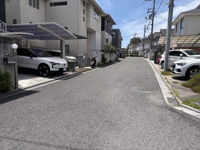 前面道路含む現地写真  写真撮影日：2026-07-31