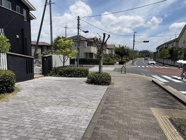 前面道路含む現地写真  写真撮影日：2026-07-31