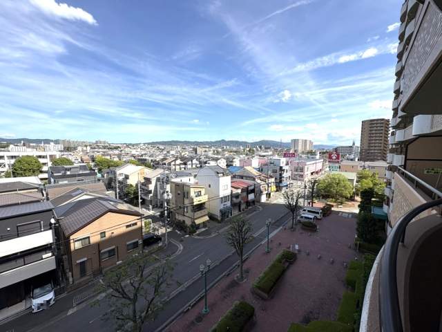 住戸からの眺望写真  写真撮影日：2026-08-10