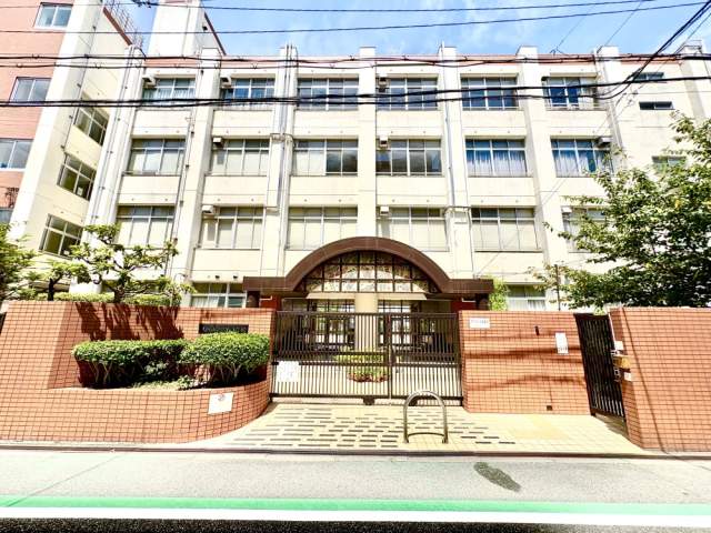 吉野小学校 500m 写真撮影日：2026-08-22