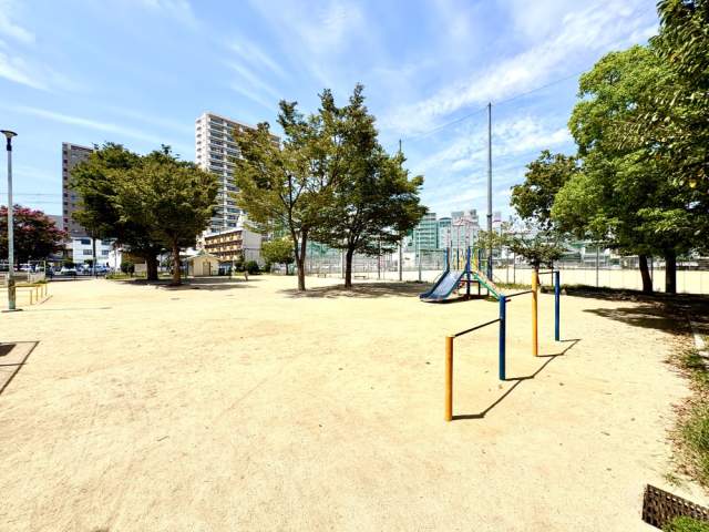 吉野町公園 260m 写真撮影日：2026-08-22
