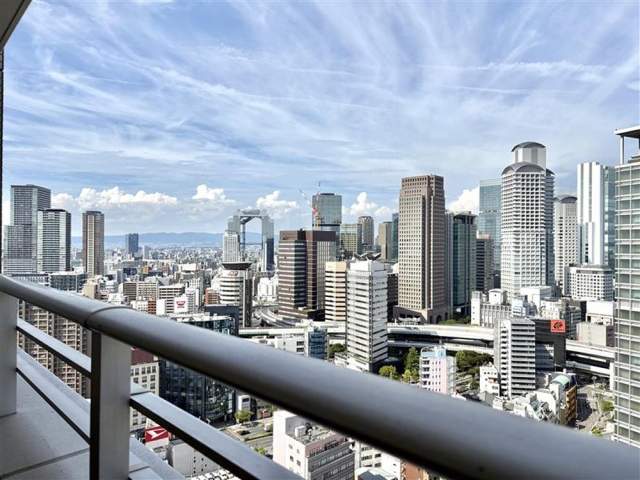 住戸からの眺望写真  写真撮影日：2026-08-30