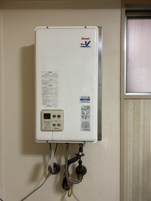 発電・温水設備 室内給湯器  写真撮影日：2026-07-26